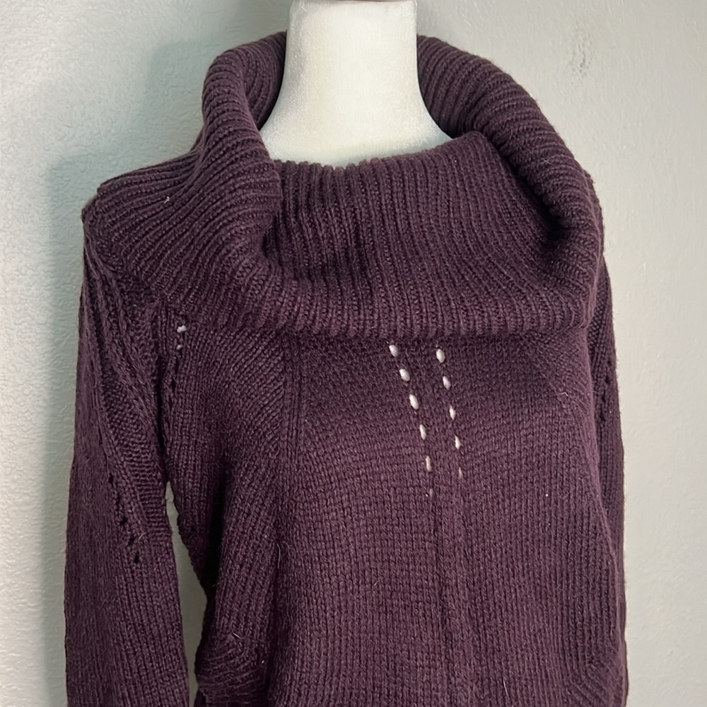 Loft Cowl Neck/Off Shoulder Cable Knit Sweater Size Small